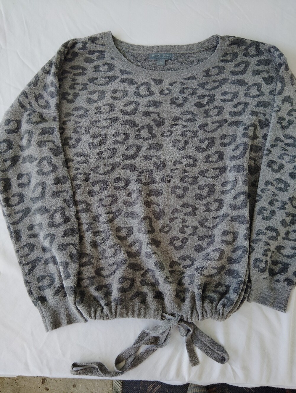 Barefoot Dreams Gray Leopard-Print Crewneck Tie-Hem Sweater XL Y2K